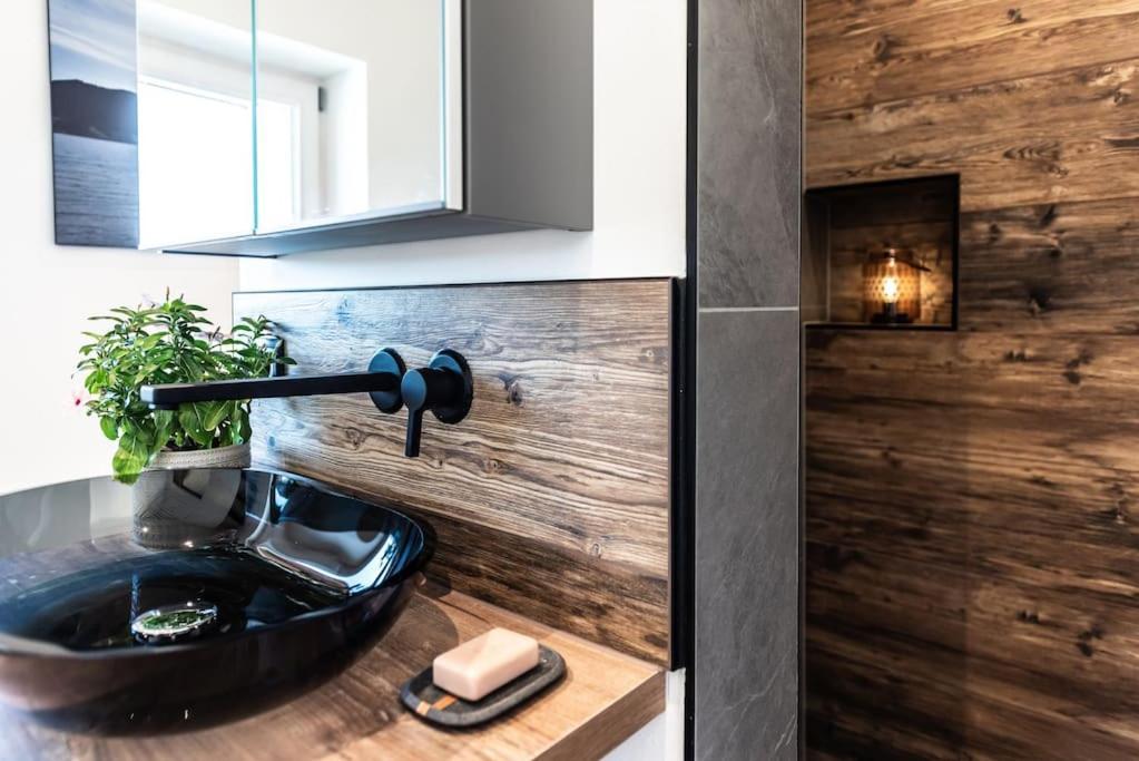 Exklusives Design-Apartment & Sauna Warngau Eksteriør billede